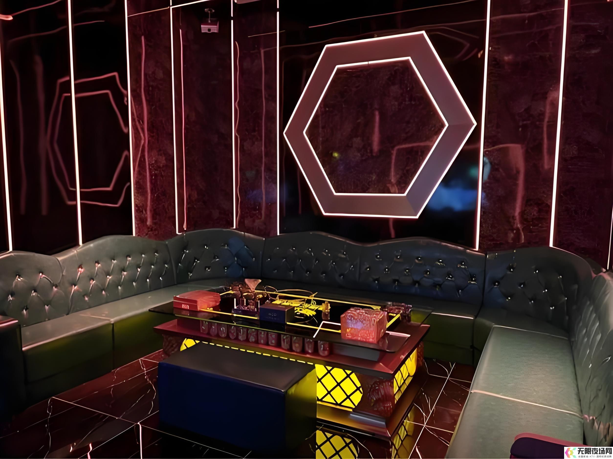 探索郑州夜生活：都市中的璀璨夜色